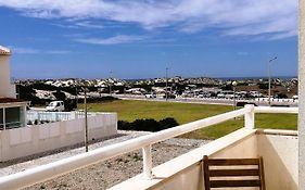 Nalu House Baleal - By The Beach